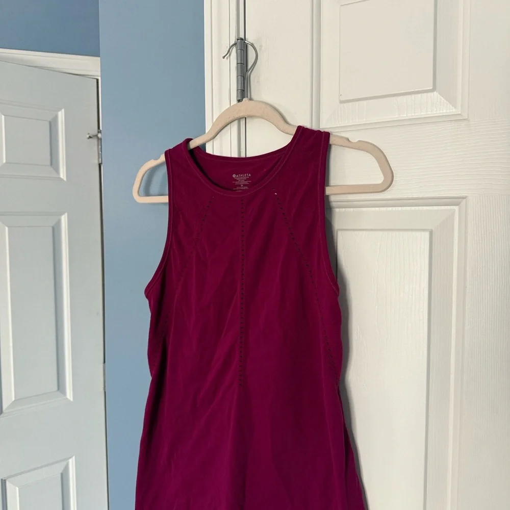 EUC Athleta Foothill Tank size M Magenta - Picture 3 of 7